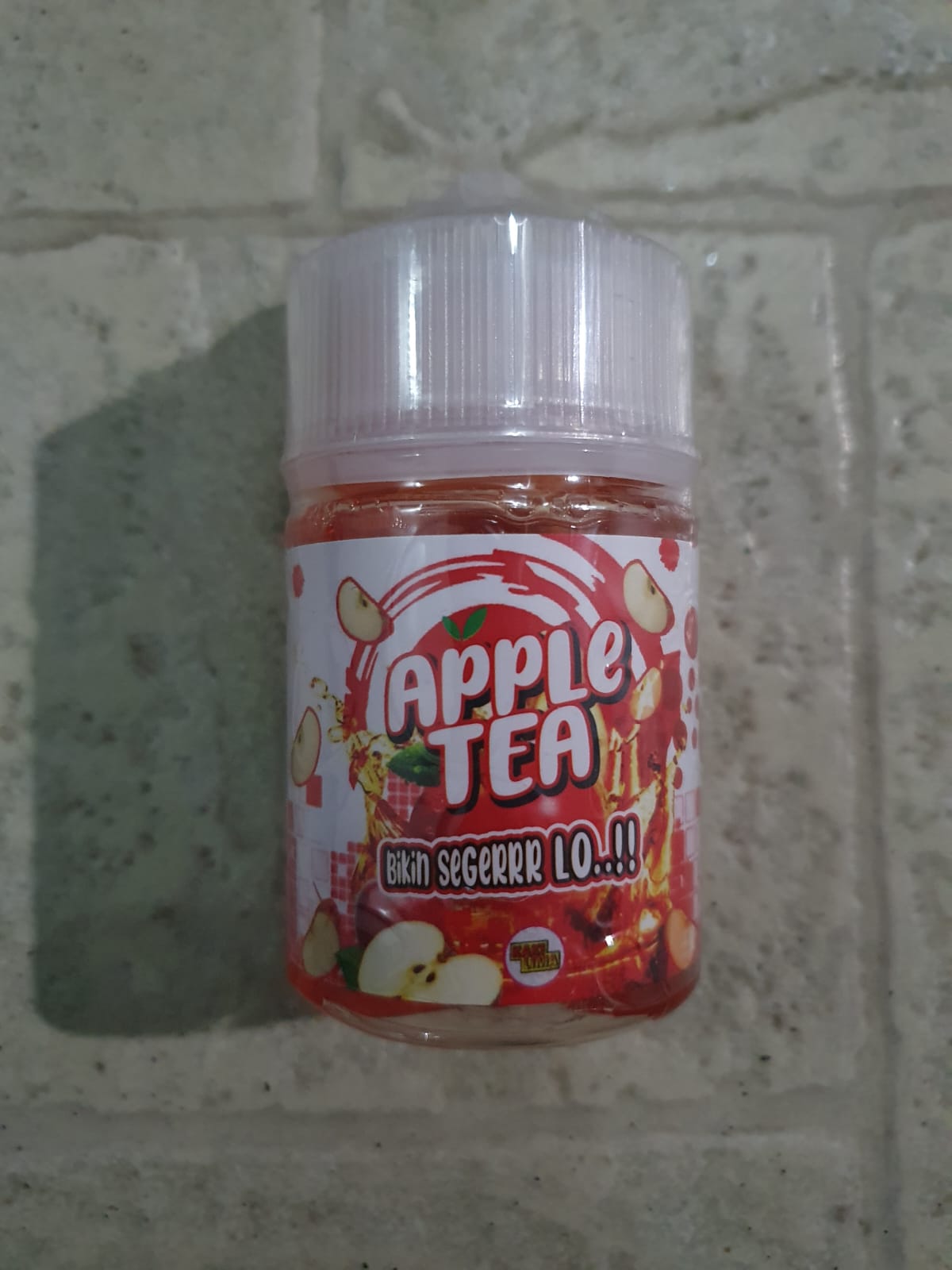 ES TEH SERIES FREEBASE - Apple Tea 60ml, 3mg strength