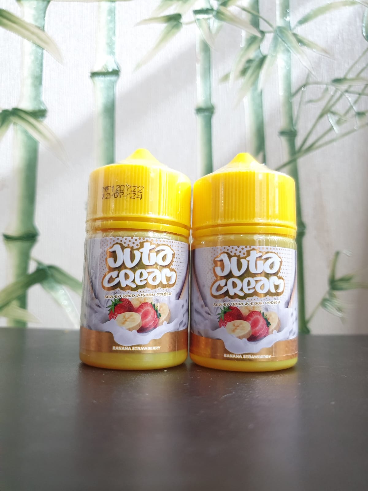 JUTA Cream Banana Strawberry 60ml, 3mg strength