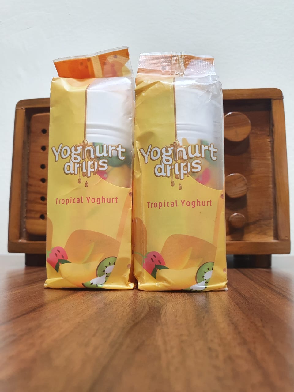 YOGHURT DRIPS - Tropical Yoghurt 100ml, 6mg strength